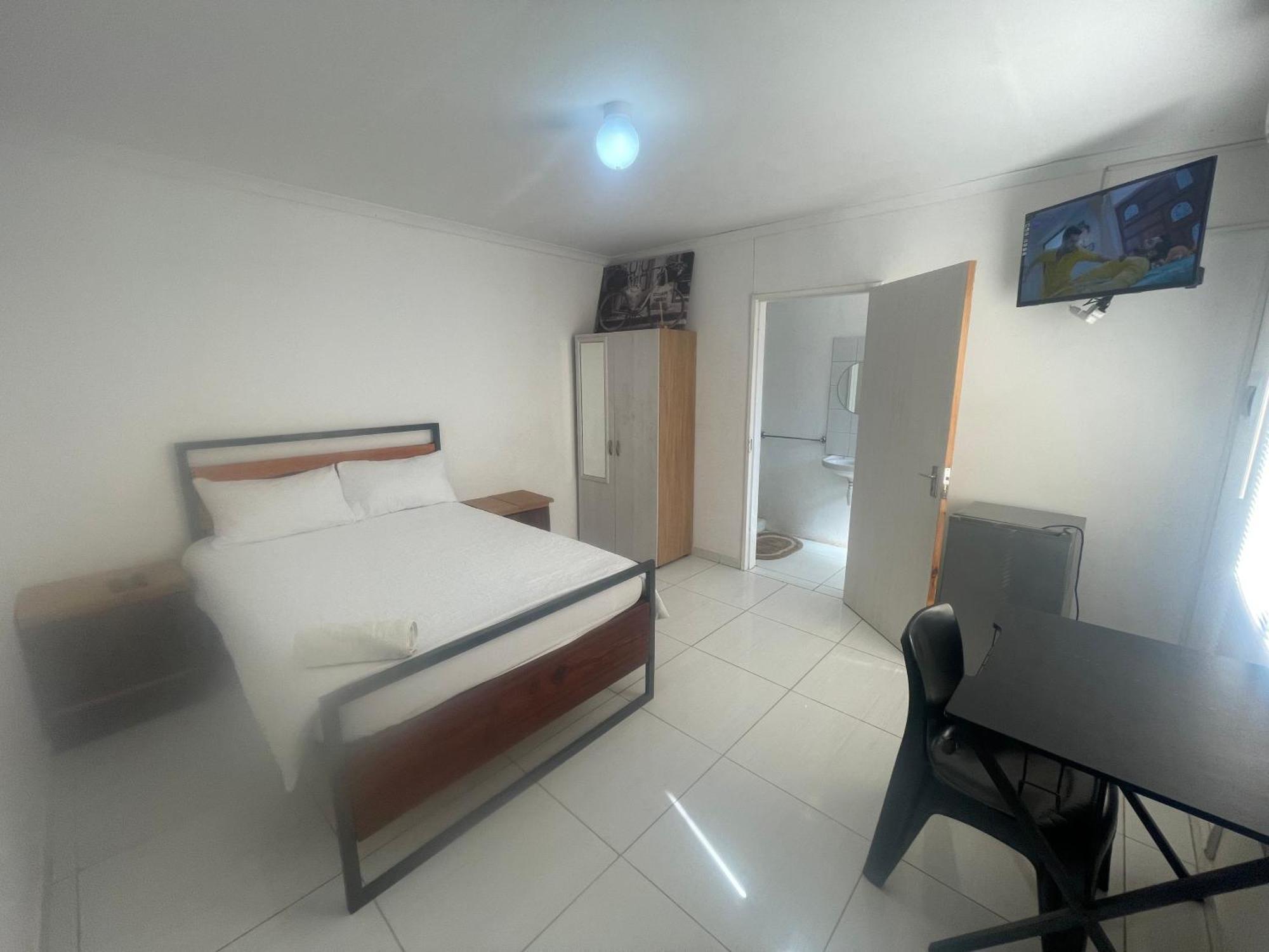 Sabrina Guesthouse Tsumeb Extérieur photo