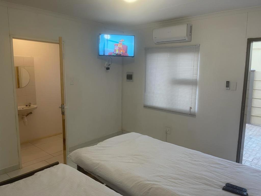 Sabrina Guesthouse Tsumeb Extérieur photo